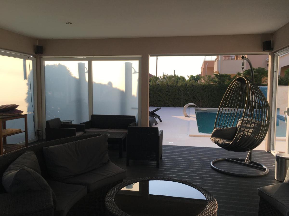 Luxury Apartment Arta-2 With Heated Pool And Jacuzzi Бибине Екстериор снимка